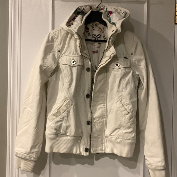 Aritzia / TNA Vintage White Maverick Bomber Jacket/Coat Size M - Picture 3 of 12